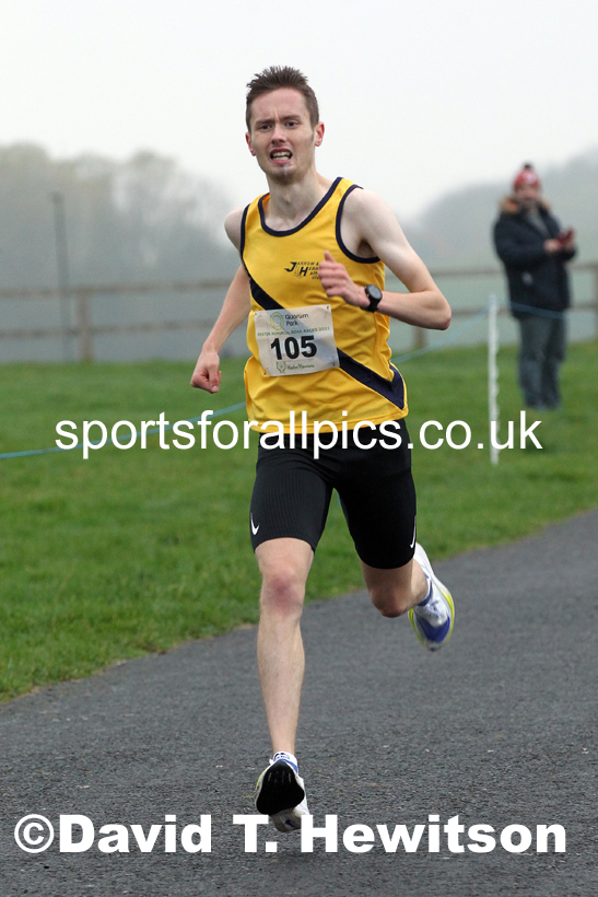 Mens and Womens under-17s 2021 Heaton Memorial Road Races, Town Moor, Newcastle. Photo: David T. Hewitson/Sports for All Pics